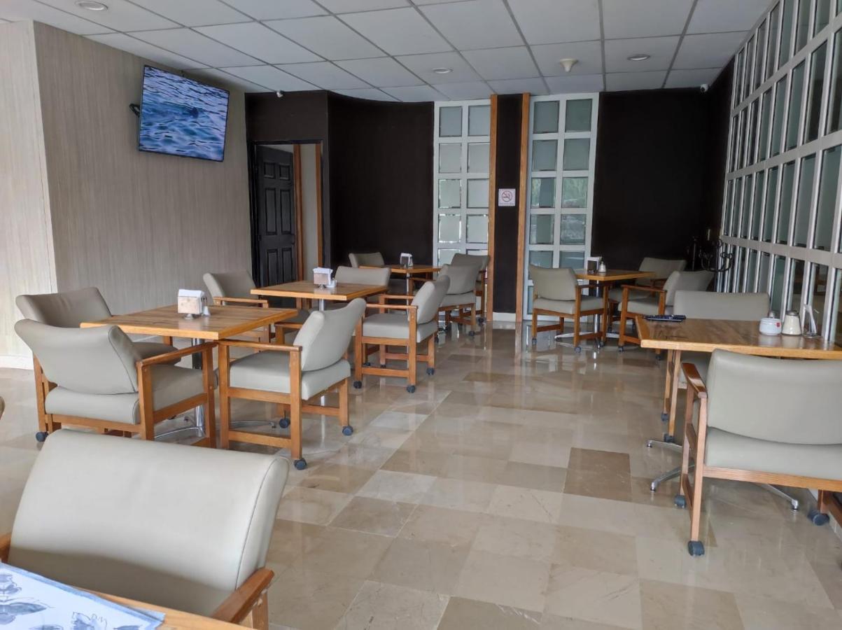 Hotel Oliver Inn - Tlalnepantla Мехико Экстерьер фото