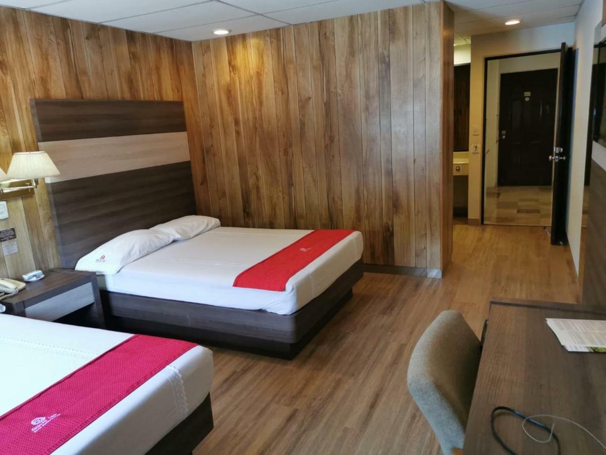 Hotel Oliver Inn - Tlalnepantla Мехико Экстерьер фото